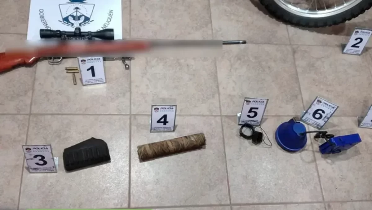 caza ilegal de un ciervo