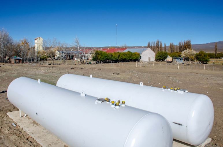 Chubut garantiza el suministro de gas en escuelas y hospitales de la cordillera