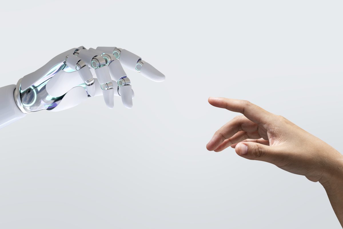 Cinco habilidades humanas que la inteligencia artificial no puede replicar 