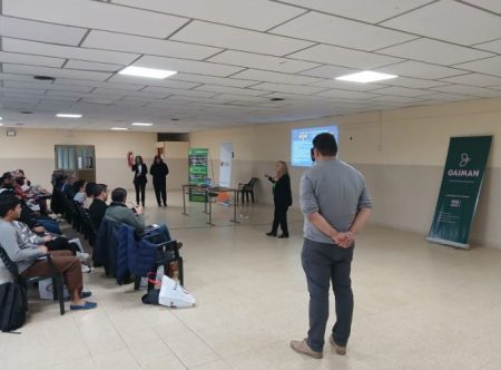 Gaiman sede de una charla sobre financiamiento para el sector agropecuario industrial y pymes