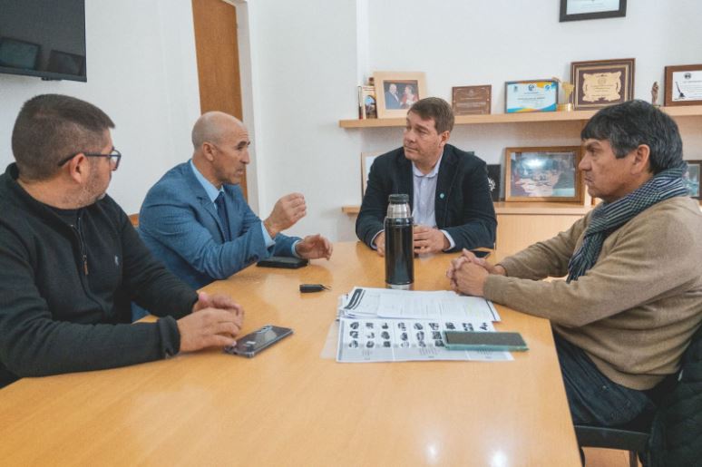 Rawson y Chubut coordinan criterios para la aplicación del decreto nacional sobre licencias de conducir