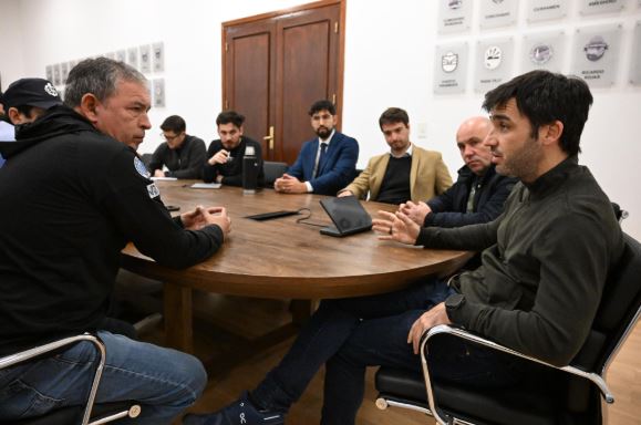 Reactivación pesquera - el Gobernador de Chubut llevará el reclamo a Nación