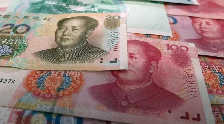 funcionario de Donald Trump consideró que por la renovación del swap con China Argentina no será libre