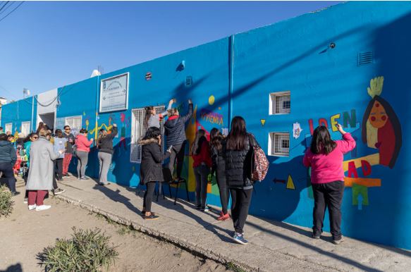 Derechos de niños quedaron plasmados en las paredes del CPB San Martín