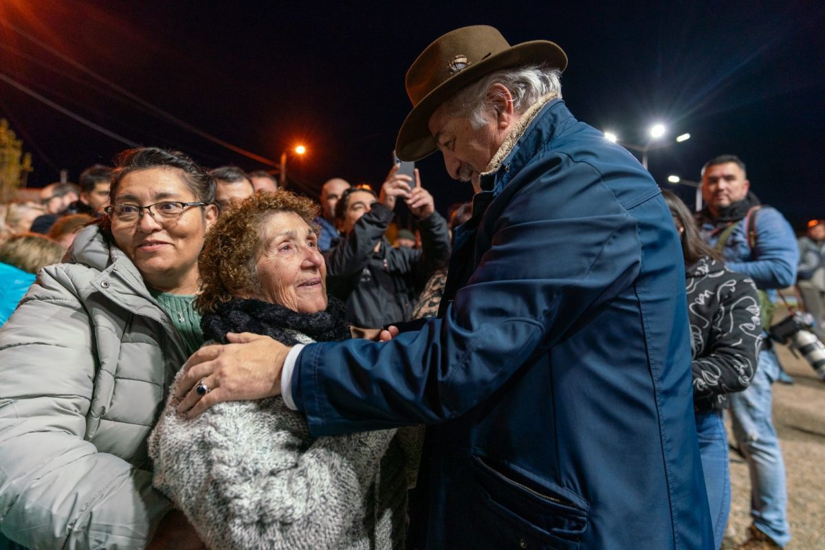 Inauguran la plaza “Ernesto Vidal” en Don Bosco con apoyo vecinal y fondos municipales