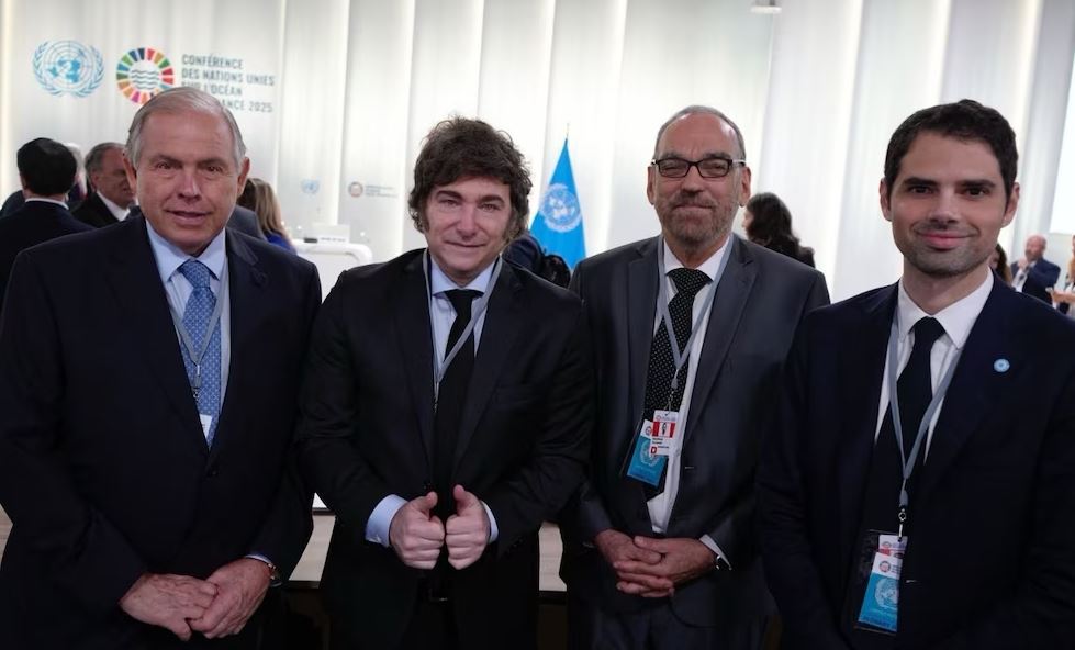 Milei sostuvo reunión bilateral con Macron tras participar de una conferencia de la ONU