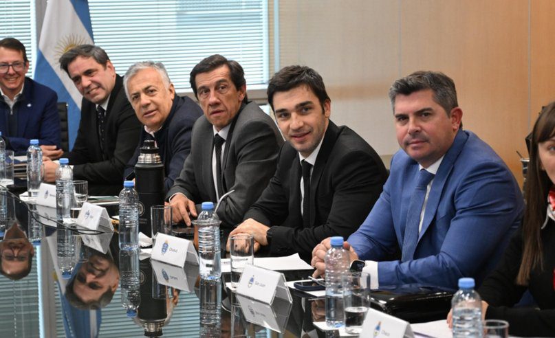 Torres y gobernadores impulsan una reforma fiscal más justa y federal para beneficiar a las provincias