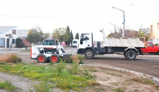 Trabajos de mantenimiento urbano integral -barrio Santa Catalina -trelew