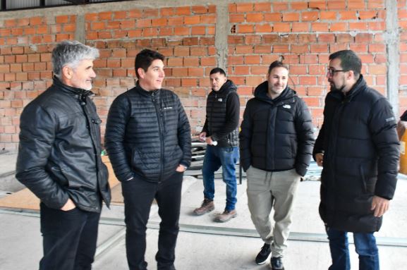 inversiones en Esquel fortalecen desarrollo turístico - generan empleo