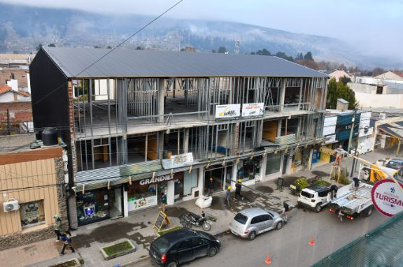 inversiones en Esquel fortalecen desarrollo turístico y generan empleo