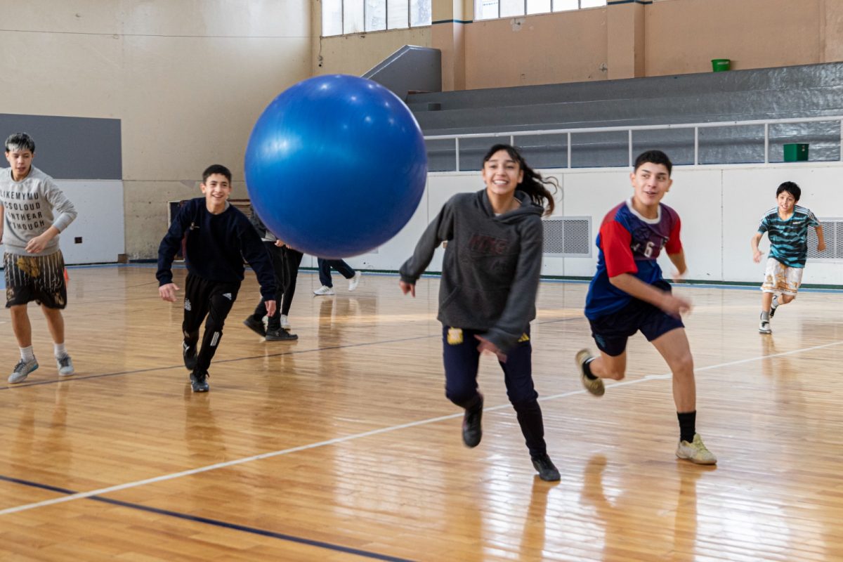 El acompañamiento de La Esquina: actividades y contención para jóvenes en Comodoro durante el receso
