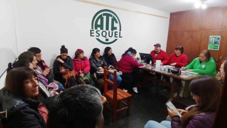 Educación de Esquel se reunieron con ATE