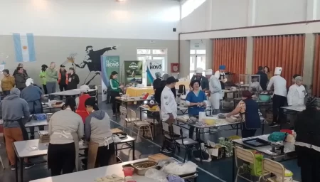 Concurso de Empanadas en El Hoyo: fiesta en la Escuela 734