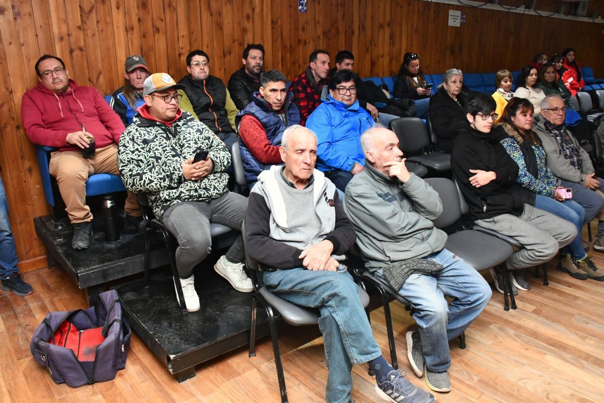 Esquel lanza apps E-Bus y E-Taxi para modernizar el transporte