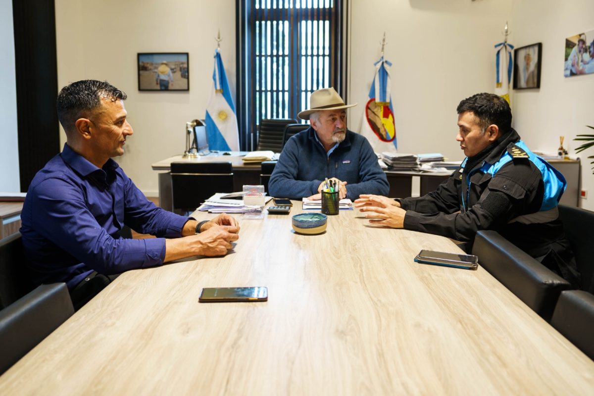 Othar Macharashvili se reunió con el nuevo jefe de la Unidad Regional para reforzar la seguridad en Comodoro Rivadavia