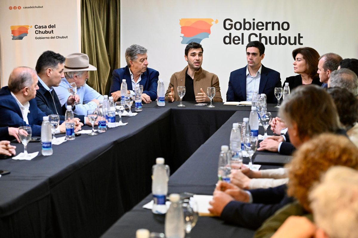 “Nuestra provincia es un ejemplo de que el diálogo y el entendimiento mutuos son la base para la construcción de consensos.
