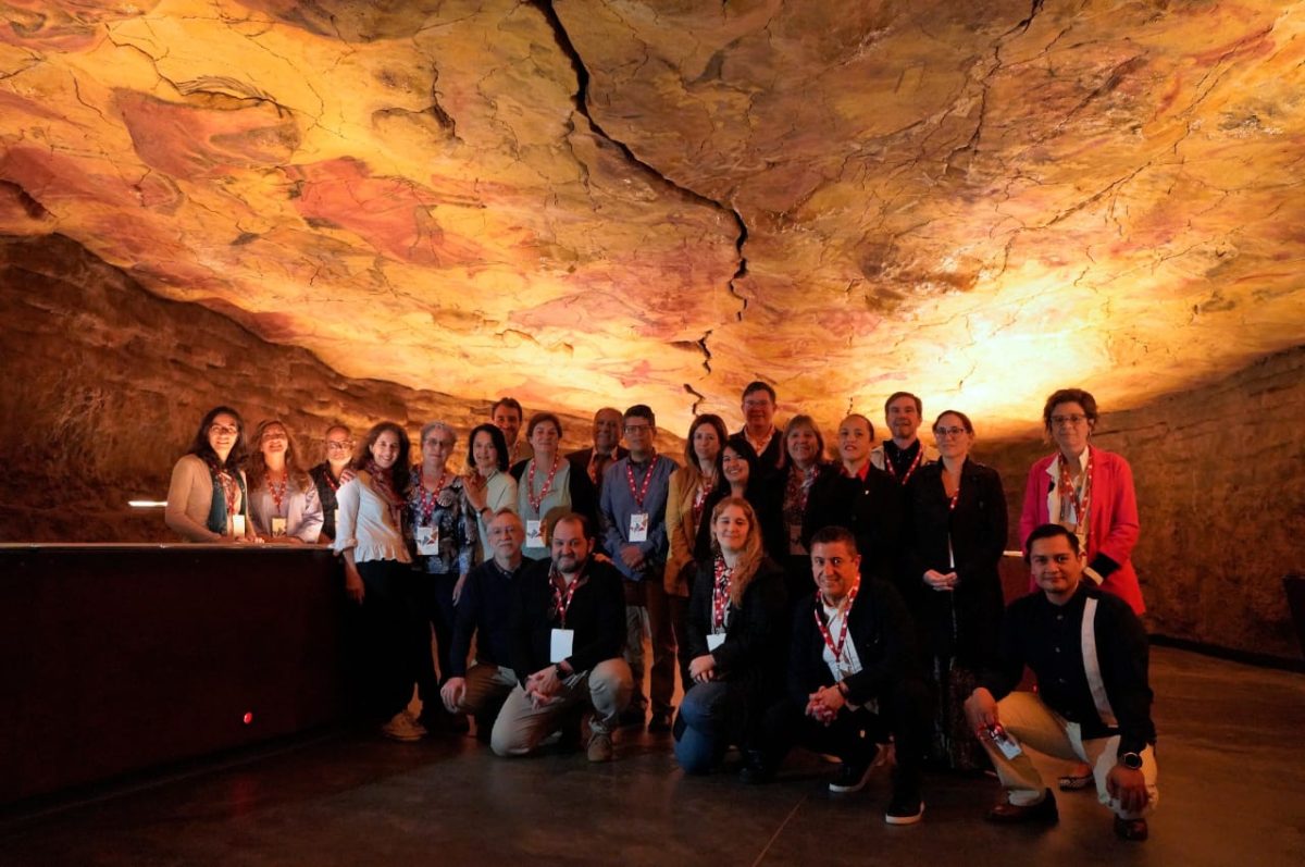 Invitación desde España para Cueva de las Manos