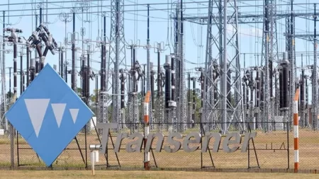 El Gobierno inicia la venta de Transener y activa la privatización de ENARSA