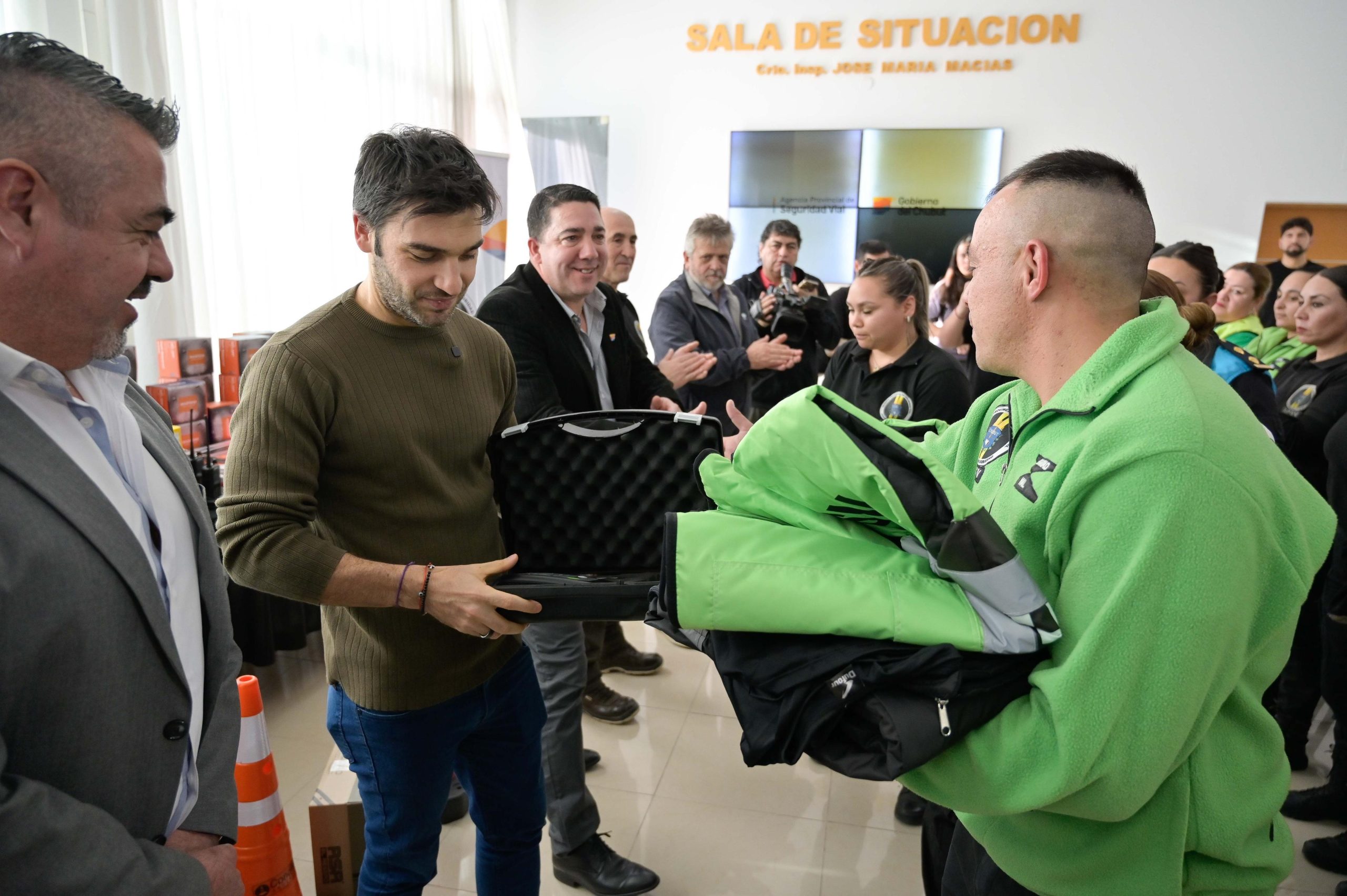 Nacho Torres refuerza la APSV con nueva inversión en equipamiento y mejoras para la seguridad vial en Chubut