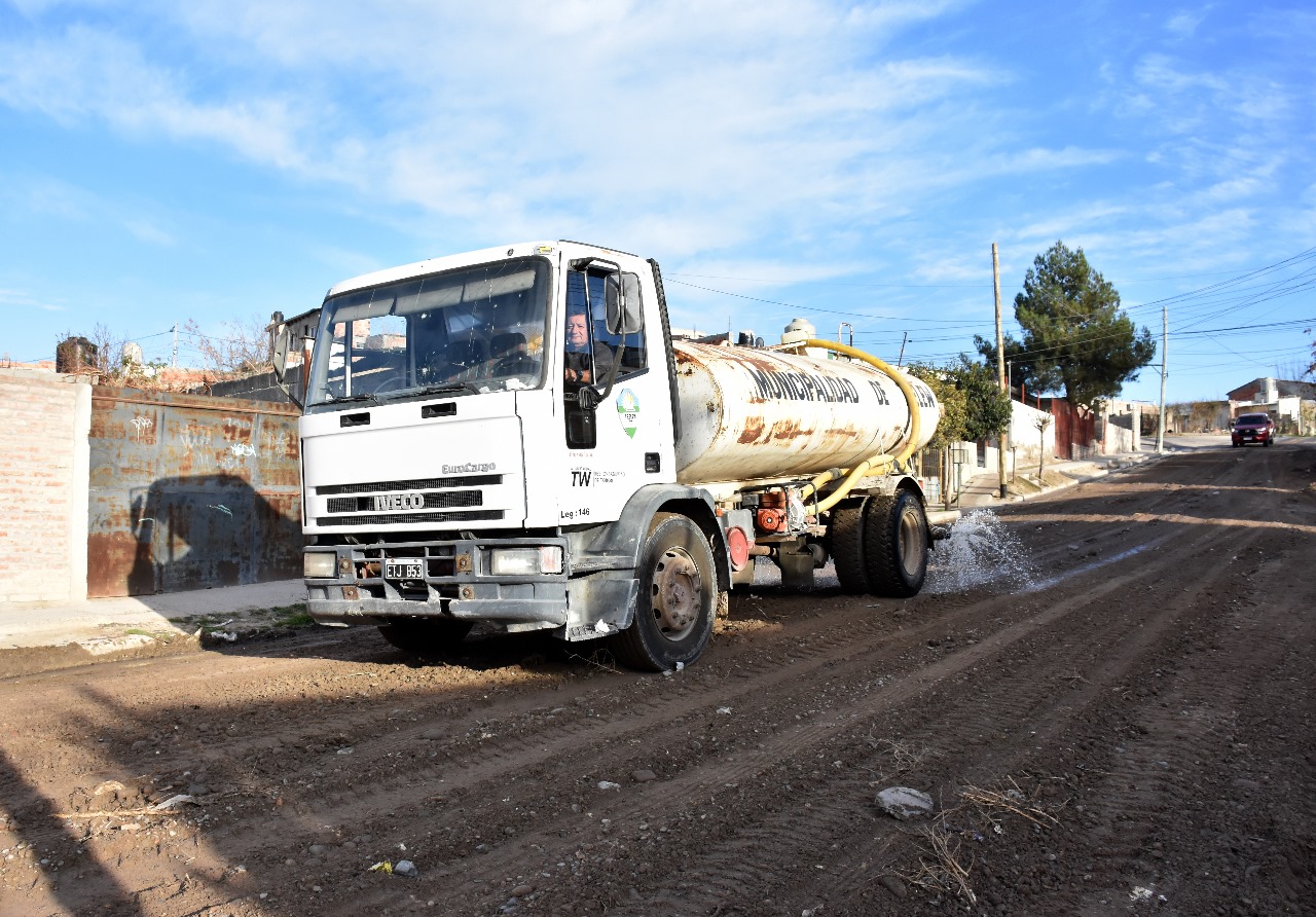 Trelew mejora transitabilidad
