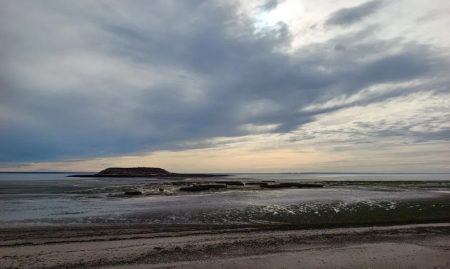 El viento será el gran protagonista este sábado en Chubut con cielos nublados y frío