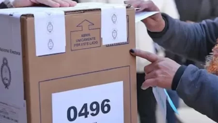 Elecciones legislativas 2025: arranca la campaña en la provincia de Buenos Aires con nueve fuerzas en competencia