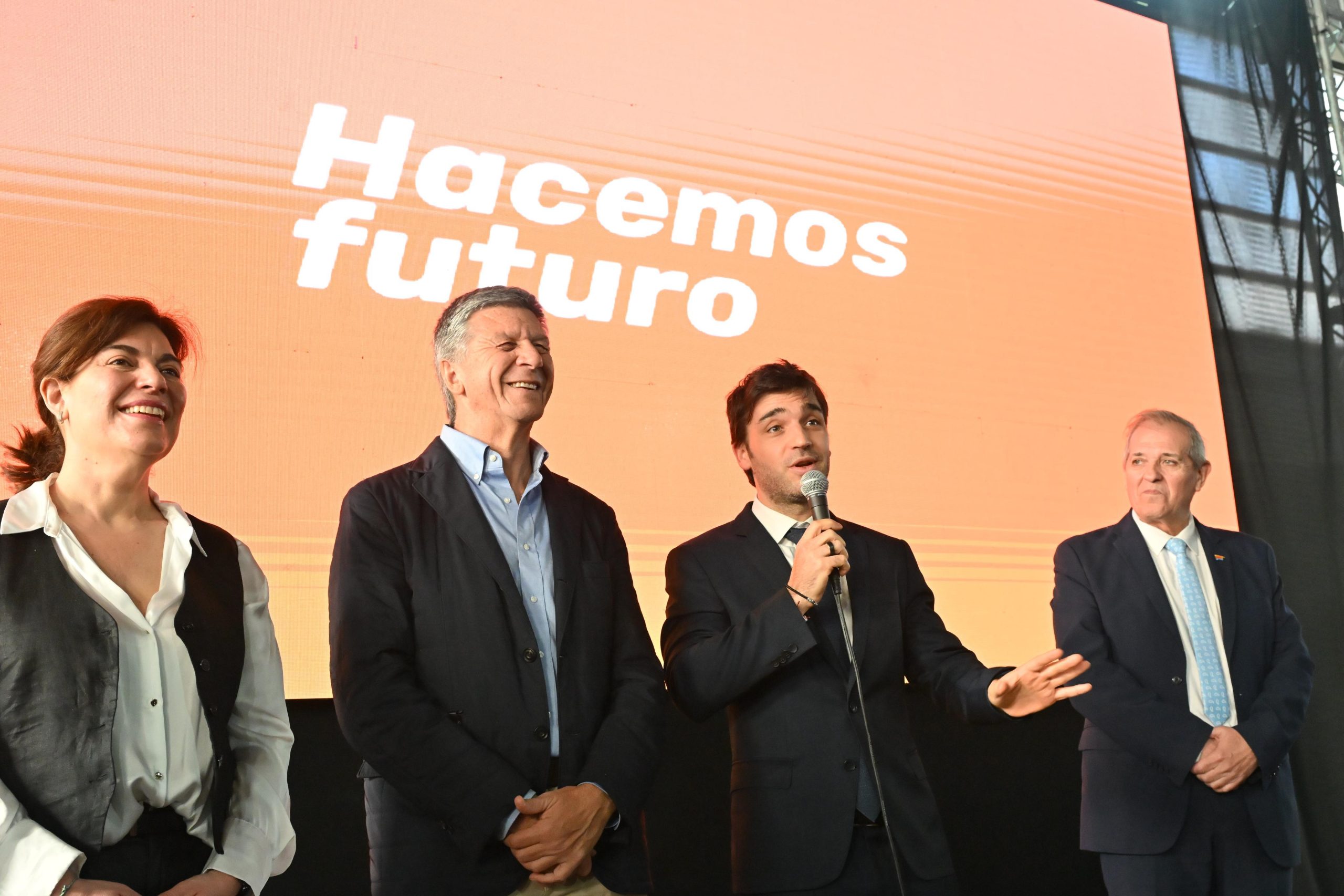 Nacho Torres: “El 50% de los chicos de 3° grado no sabía leer ni escribir, hoy más del 80% de 1° ya lee y escribe”