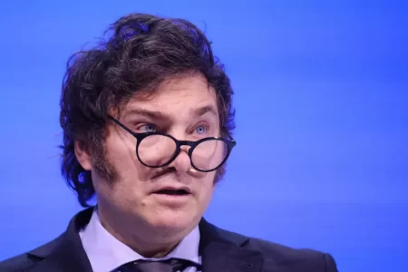 Milei cargó contra el Senado por ley universitaria