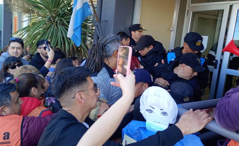 paro de trabajadores de la Salud Rawson