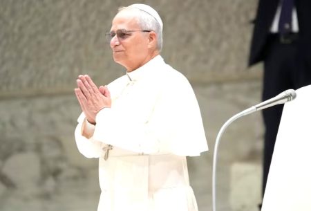 el papa León XIV le envió una carta al presidente ucraniano, Volodymir Zelensky, en la que dejó en claro su posición