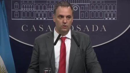 Manuel Adorni, sobre la derrota del Gobierno en las elecciones bonaerenses
