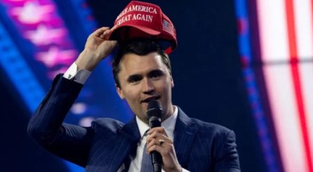 Quién era Charlie Kirk, el seguidor de Donald Trump asesinado en Estados Unidos