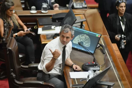 Reading Reading El oficialismo impulsa un «trámite exprés» para aprobar el Presupuesto 2026