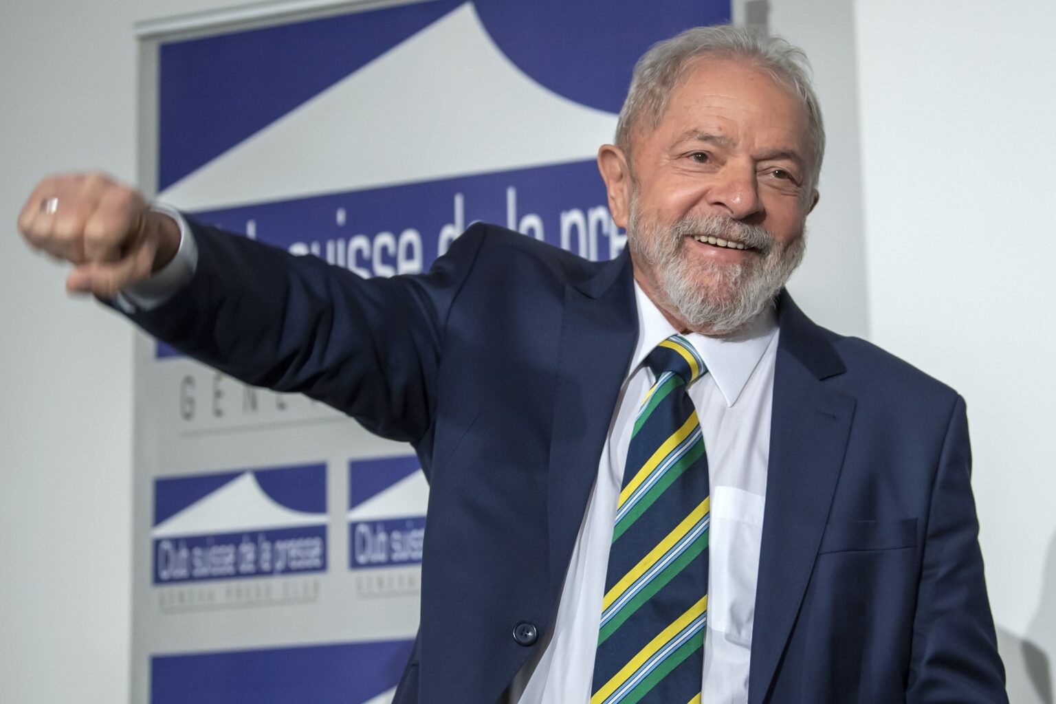 Operaron a Lula Da Silva