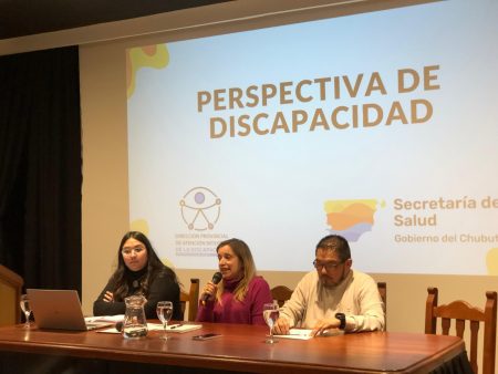 Además, el equipo de la Dirección Provincial de Discapacidad cumplió una amplia agenda de reuniones que incluyó un encuentro con la intendenta