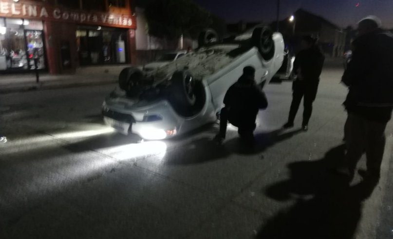 Ocurrió esta madrugada. Se desconocen los datos personales de la víctima y las circunstancias de cómo ocurrió el siniestro.

