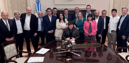 Milei y su Gabinete en la Casa Rosada