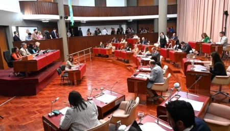 Legislatura aprueba 179 proyectos