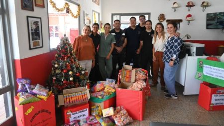 “Comodoro Solidario” regala panes