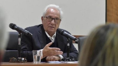 Fallece Héctor Recalde