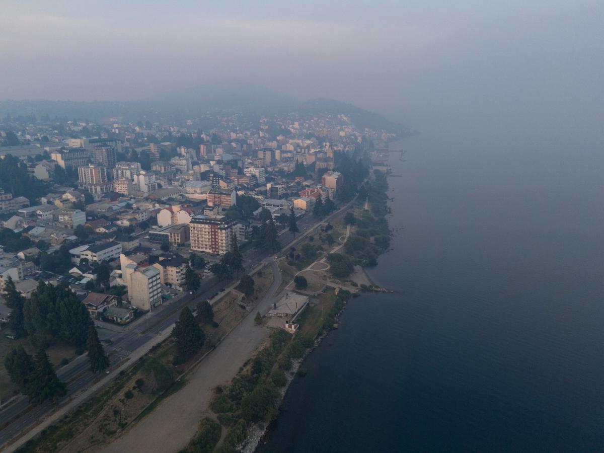 Incendio afecta a Bariloche