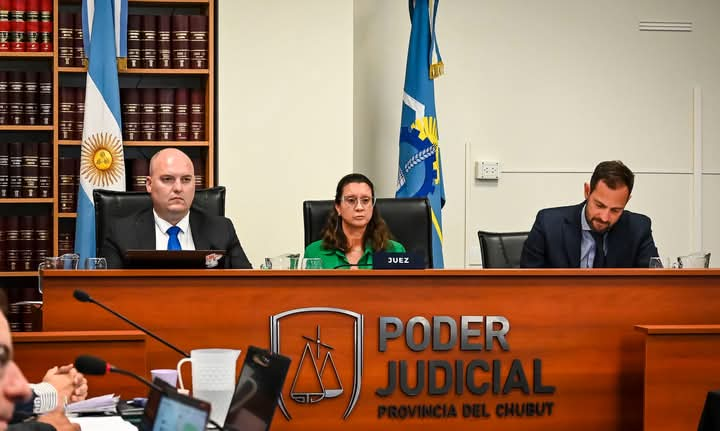 Exlegisladora Torres Otarola presenta juicio