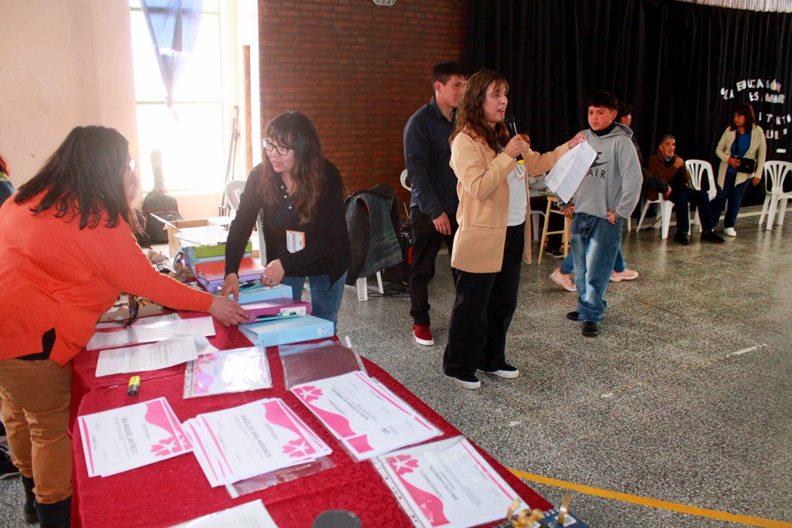 asistentes a talleres municipales