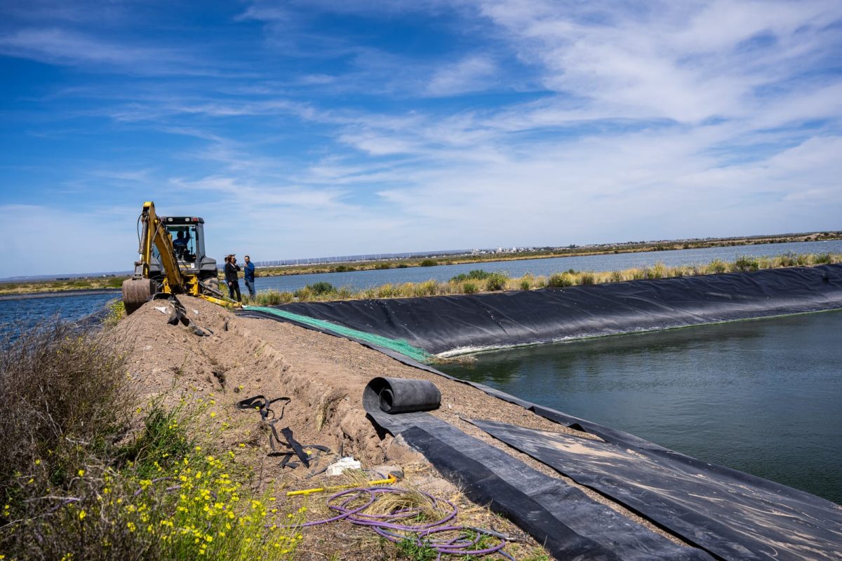 Rawson: Reparan la membrana sustraída en el sistema lagunar