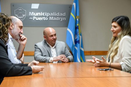 Sastre recibe a gremio judicial que proyecta inversión en la ciudad