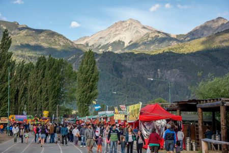 Fiesta de la Fruta Fina El Hoyo 2025