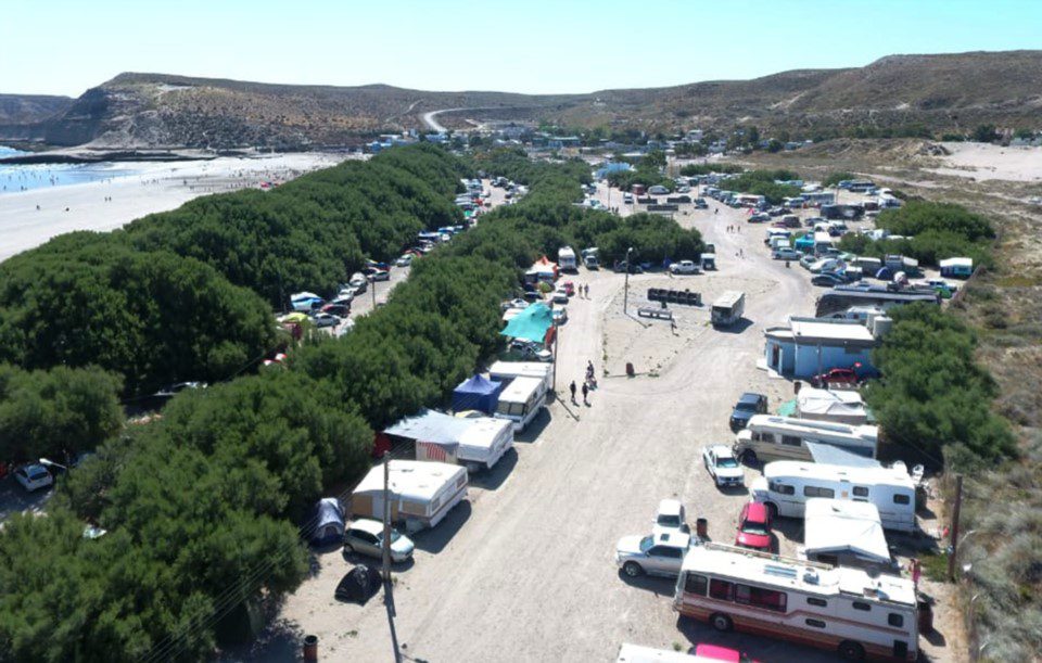 Camping lleno en Puerto Pirámides