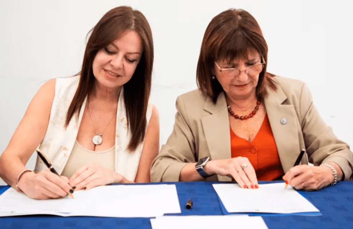 Sandra Petovello Y Patricia Bullrich