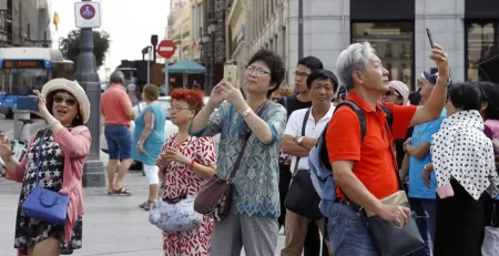 Cae ingreso de turistas