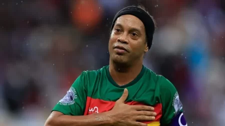 Negocio millonario de Ronaldinho